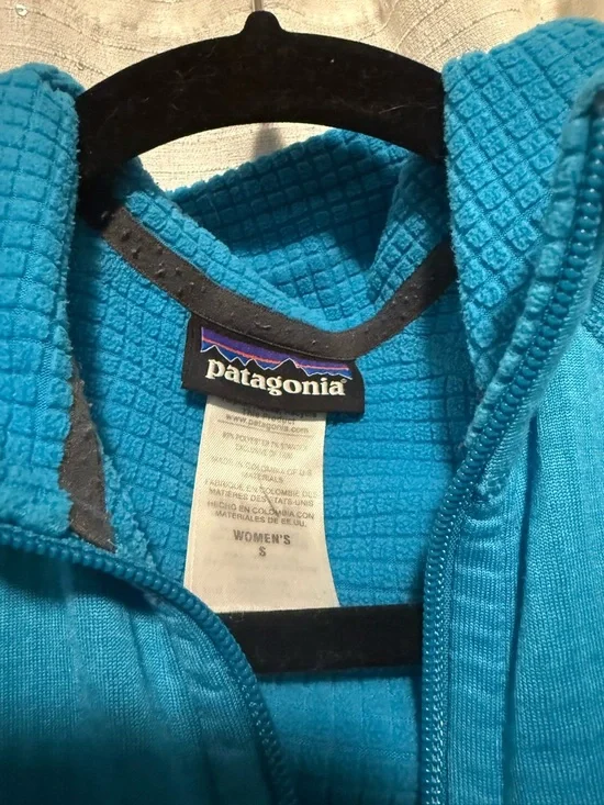 Patagonia R1 Full-Zip Jacket - Picture 4 of 5